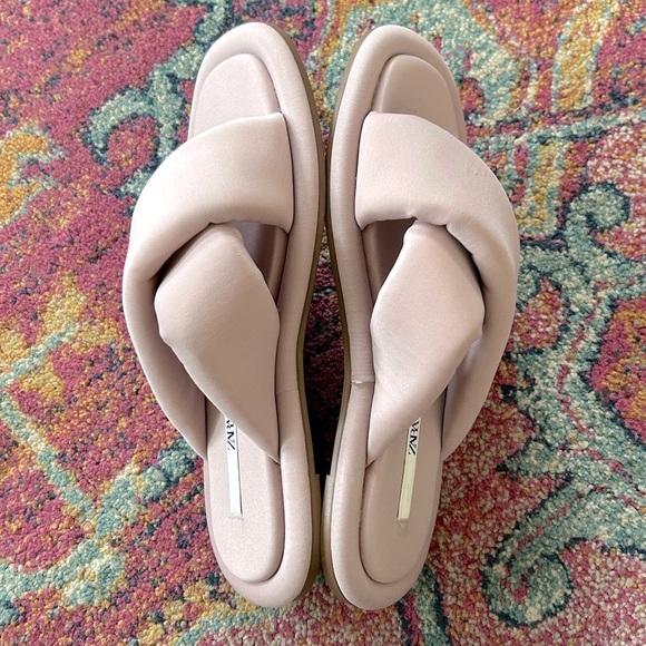 Zara | Women's Mauve Puffer Quilted Crossover Strap Slide On Flats, size 8.5 - Picture 14 of 16